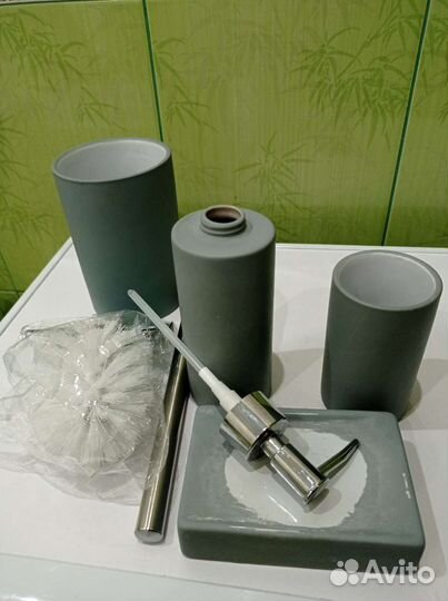 Набор для ванной комнаты 5 предметов серый