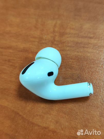 Apple AirPods pro оригинал левый наушник