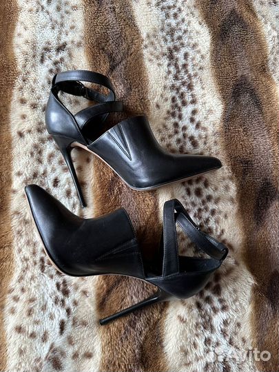 Туфли женские