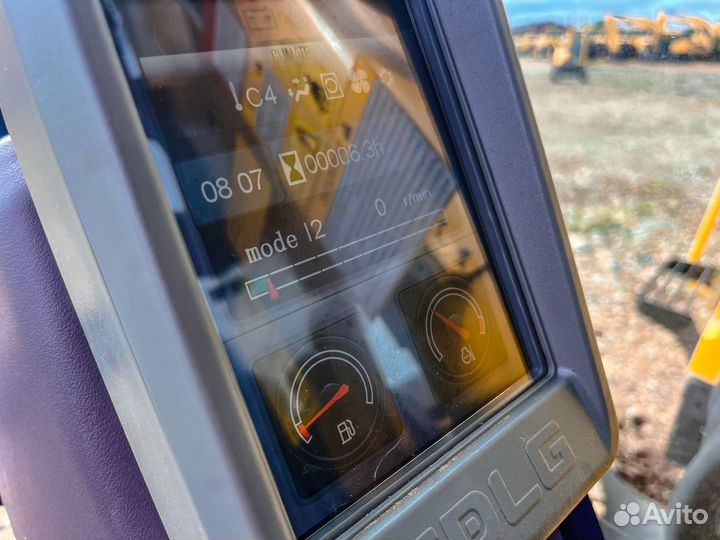 Гусеничный экскаватор SDLG (LGCE) E6500F, 2023