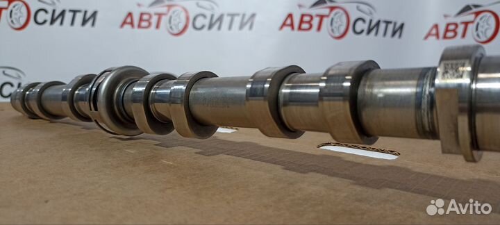 Выпускной распредвал OM 651 Mercedes Benz