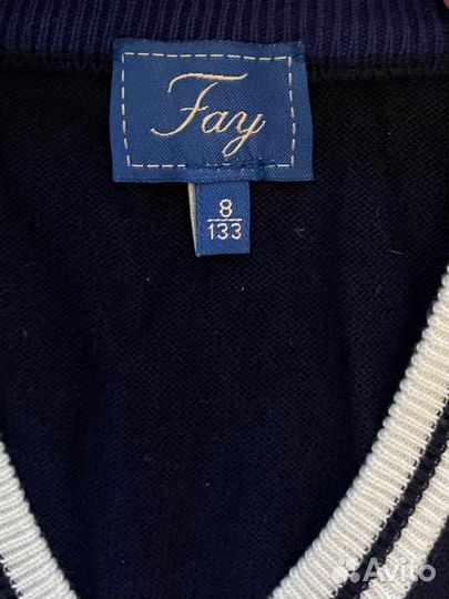 Детский школьный жилет 133 размера на 7-9 лет