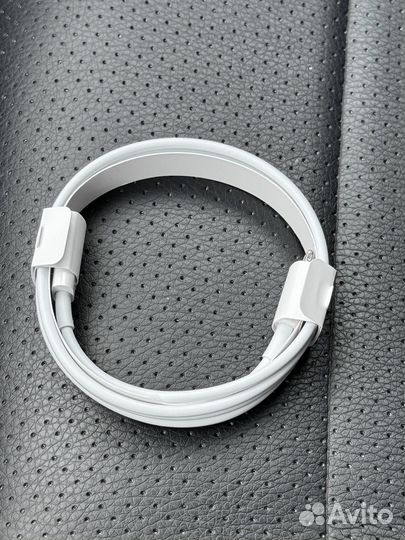 Оригинальный кабель Apple lightning