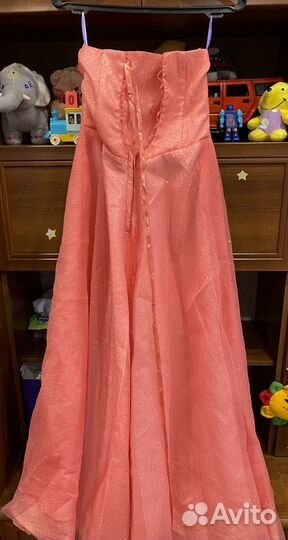 Платье в пол