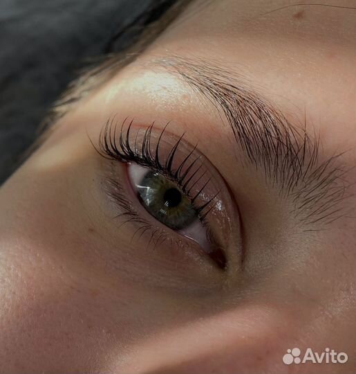 Наращивание и ламинирование ресниц