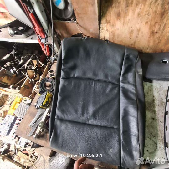Обшивка спинки заднего сиденья bmw 5 f10