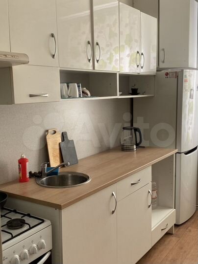 2-к. квартира, 40 м², 1/1 эт.