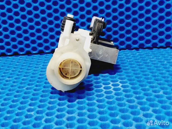 Клапан подачи воды стиральной машины Whirpool