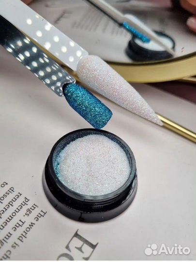 Поталь и блёстки для маникюра