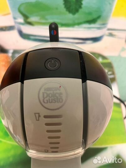 Капсульная кофемашина dolce gusto Mini Me KP123B10