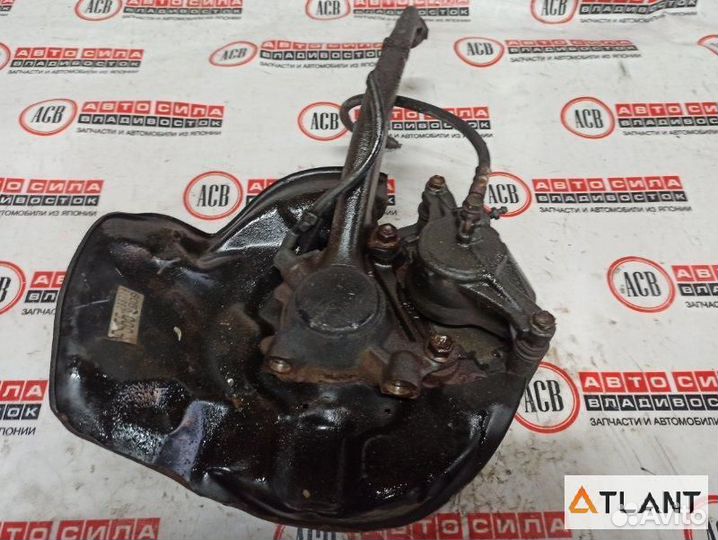 Ступица передняя правая toyota crown