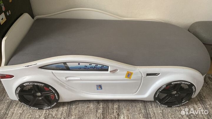 Детская кровать машина для мальчика