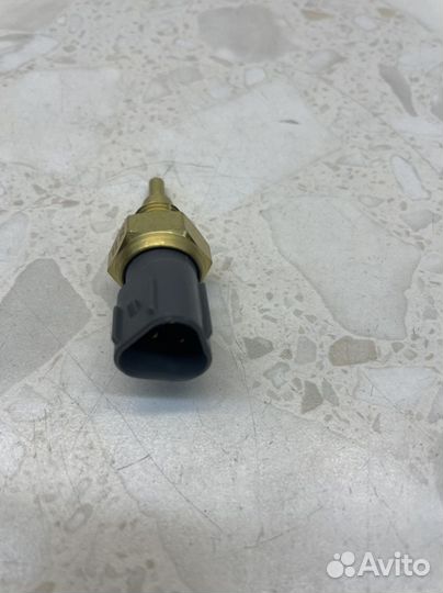 Датчик температуры радиатора honda CBR929