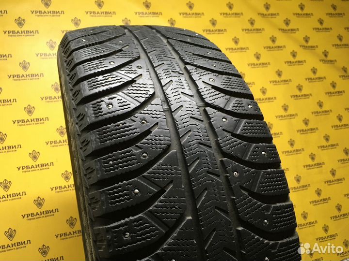 Bridgestone Ice Cruiser 7000 235/55 R18 104T