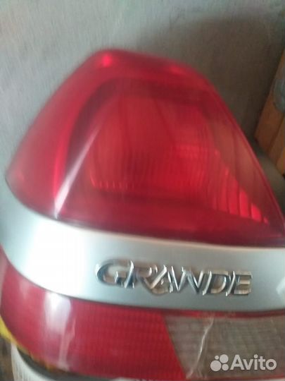 Фонарь задний левый марк 2