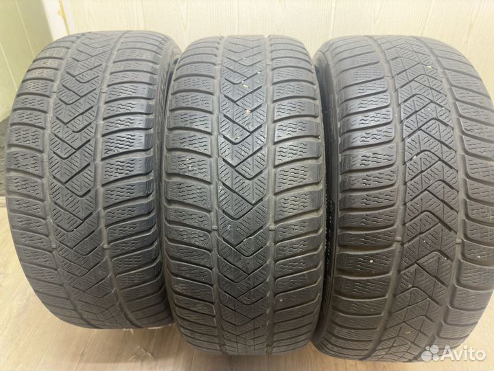 Pirelli Winter Sottozero 3 225/40 R18 92V