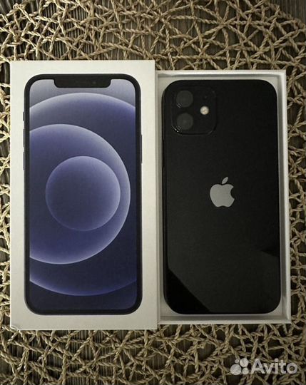 iPhone 12, 64 ГБ