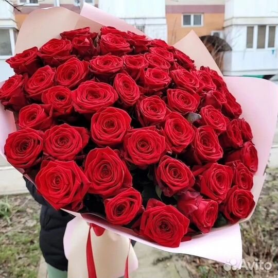 Букет красных роз. 25 роз