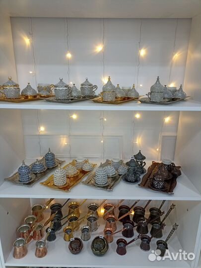 Турецкие сладости, пахлава, посуда