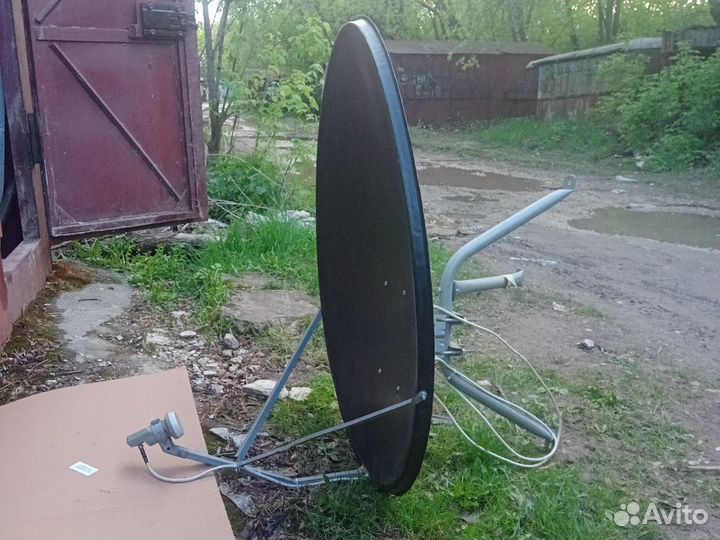 Спутникового тарелка 0.90