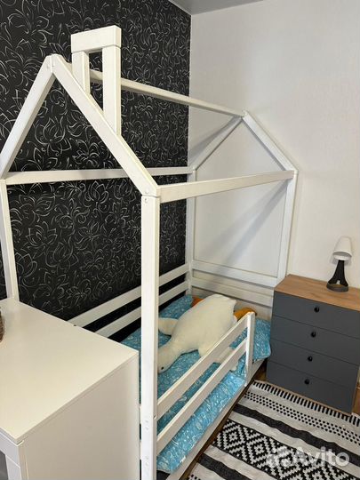 Детская кровать домик