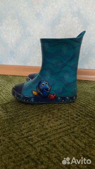 Резиновые сапожки 26
