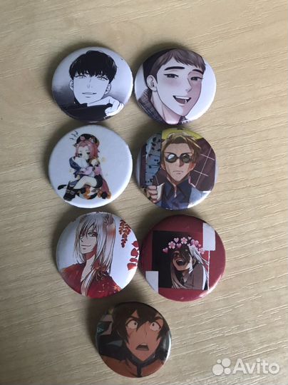 Значки с аниме