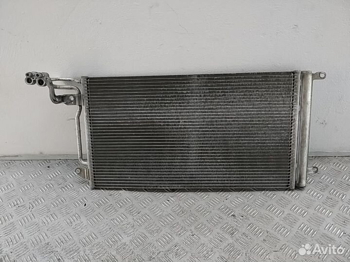 Радиатор кондиционера (конденсер) Skoda Fabia