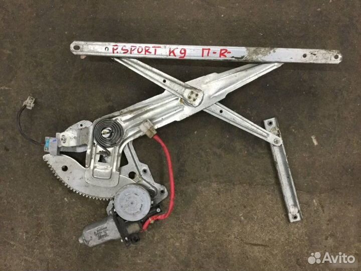 Стеклоподъемник передний правый Mitsubishi Pajero