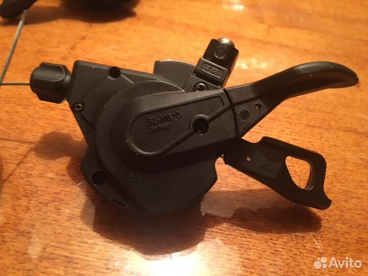 Манетка shimano deore 2/3