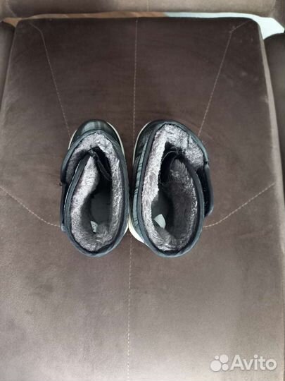 Демисезонные сапожки 23