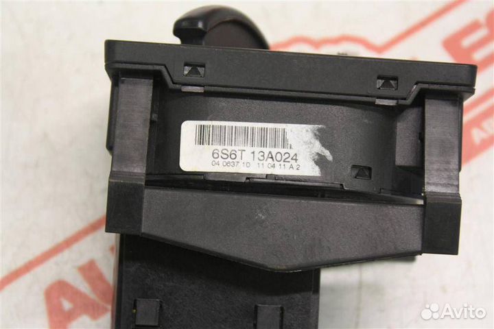 Блок управления светом Ford Fiesta 5 2007