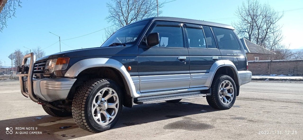 Mitsubishi Pajero: фото владельца
