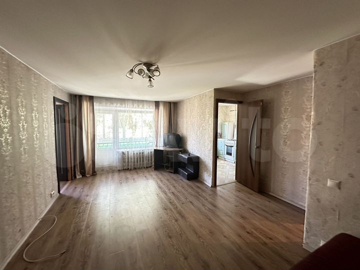 2-к. квартира, 46 м², 2/5 эт.