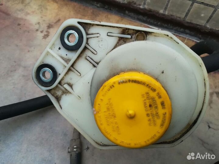 Бачок гидроусилителя руля Fiat Albea 2010г