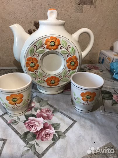 Чайник-куманец с двумя бокалами