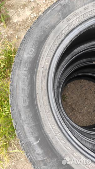 Nokian Tyres Hakka Black SUV 215/65 R16