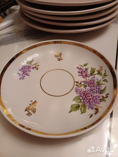 Тарелка от сервиза Сирень Дулёво