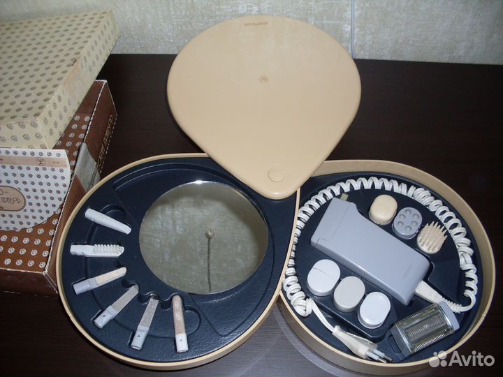 Массажно-косметический прибор 