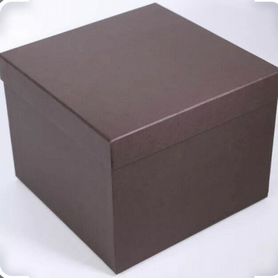 Подарочная коробка