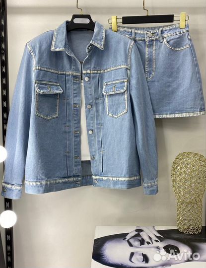 Костюм джинсовый уника новый