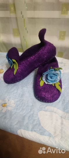 Валяные тапочки ручной работы