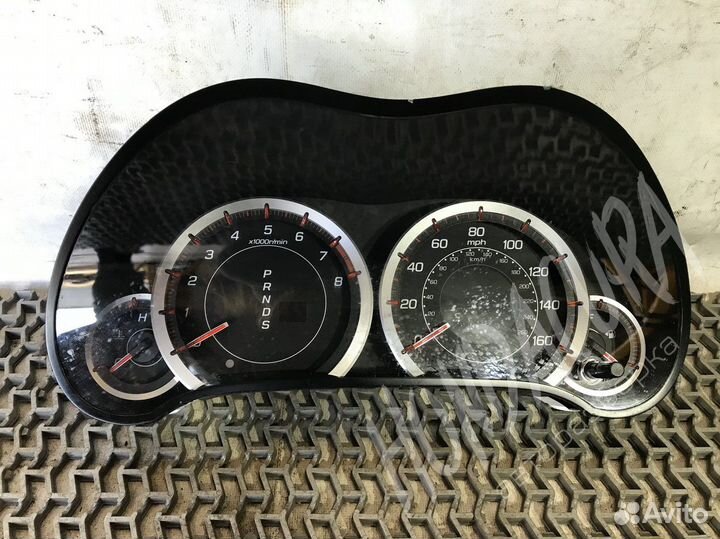 Щиток приборов (приборная панель) Honda Accord