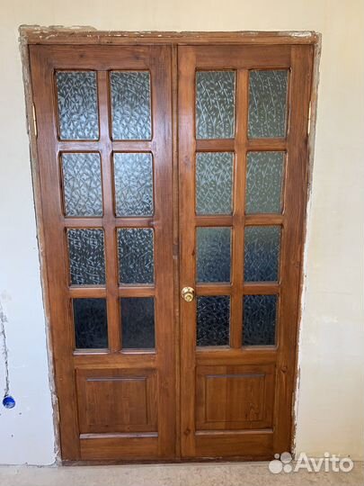 Дверь деревянная со стеклом бу