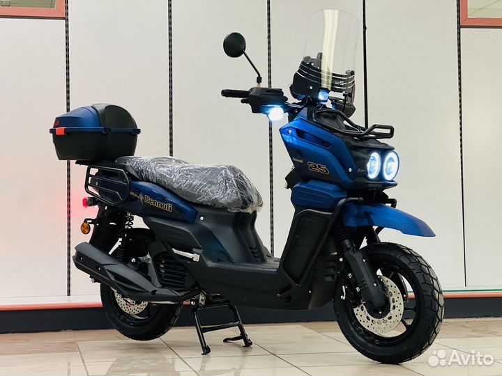 Скутер бензиновый