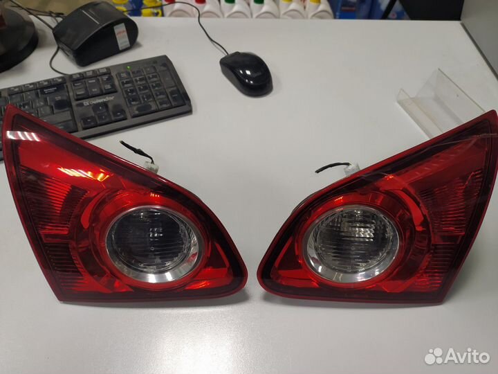 Фонари задние внутренние nissan qashqai J10 06-10