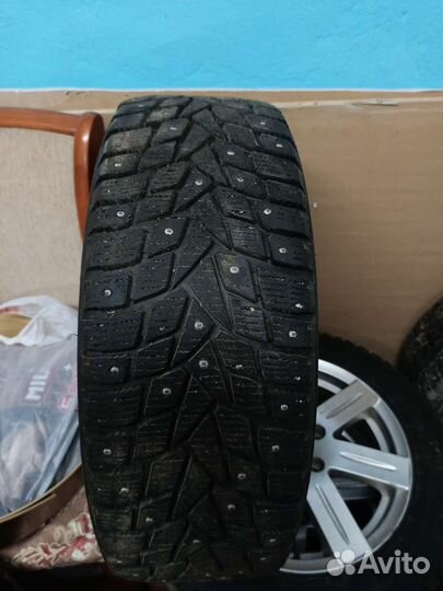 Dunlop SP Winter Ice 02 205/55 R16 94T