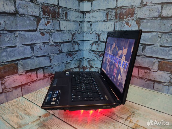 Мощный ноутбук Asus b950/6gb/gt520m