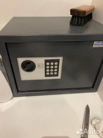 Вскрытие замков, дверей, авто, сейфов, замена