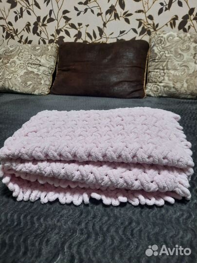 Плед детский вязаный